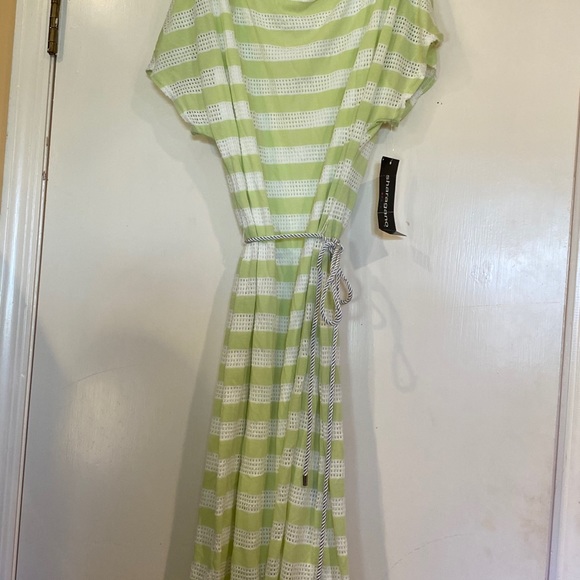 Sharagano Stretch Lime and white Pastel Color block Dress, 14 - Picture 4 of 6